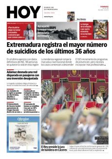 EL REY PRESIDE LA JURA DE BANDERA EN CÁCERES